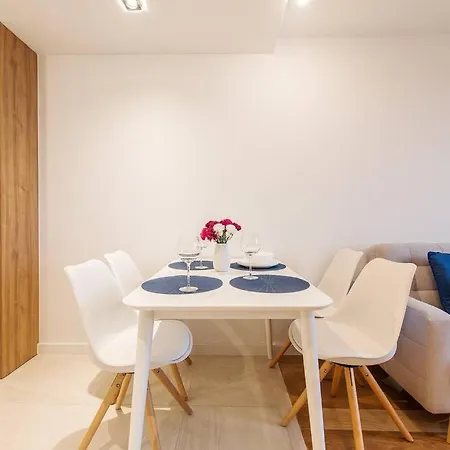 Apartment Rondo Onz P&o Serviced *